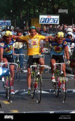 greg-lemond-usa-for-z-team-in-the-yellow-jersey-on-the-champs-elysees-G5A41F.jpg